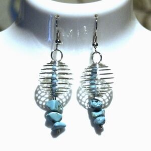 Medium globe dangle earrings with genuine turquoise chips ED-8-024